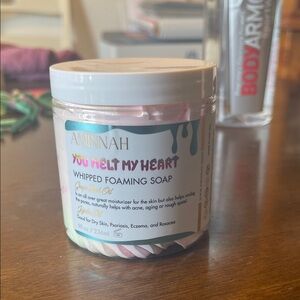 Aminnah You Melt My Heart Whipped Foaming Soap - Pink and White